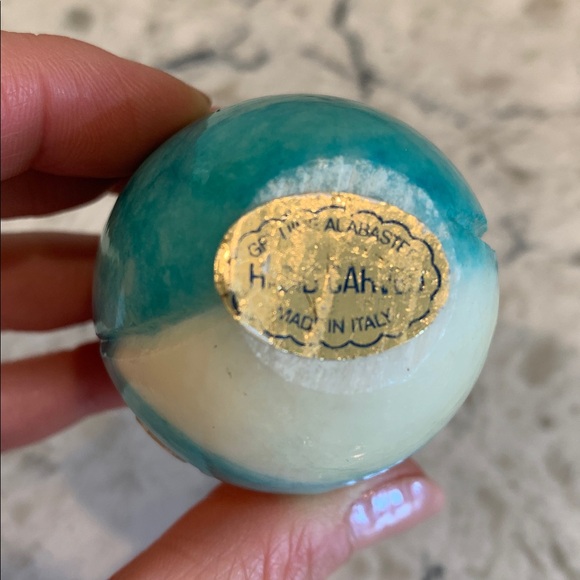 Alabaster Owl - Picture 6 of 6